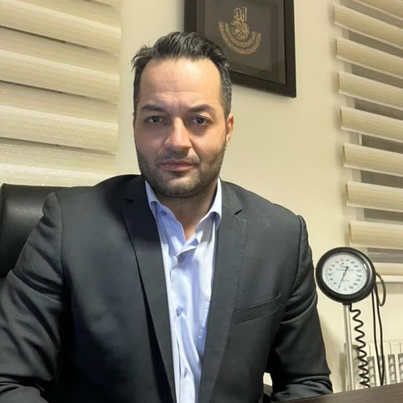 دکتر عرفان نقشبندی فوق تخصص قلب و عروق در تهران